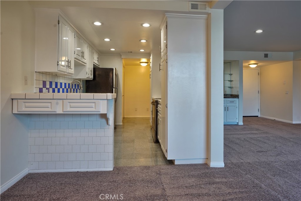 MLS #OC25238308 image #5