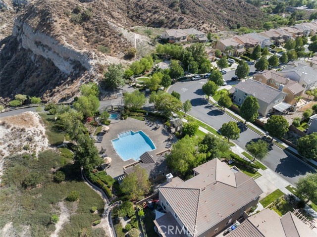 Detail Gallery Image 61 of 63 For 15520 Megan Dr, Canyon Country,  CA 91387 - 5 Beds | 4 Baths