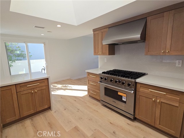 Detail Gallery Image 18 of 36 For 341 Avenida Atezada, Redondo Beach,  CA 90277 - 3 Beds | 2 Baths