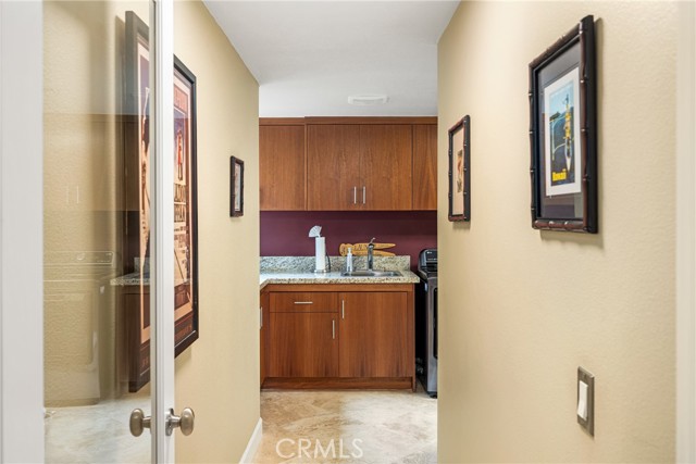 Detail Gallery Image 46 of 59 For 27 Seabrook #73,  Newport Beach,  CA 92660 - 2 Beds | 3 Baths