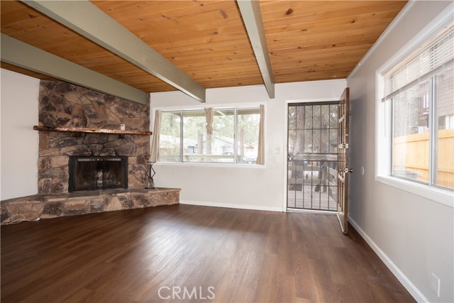 Detail Gallery Image 4 of 21 For 2064 9th Ln, Big Bear City,  CA 92314 - 2 Beds | 1 Baths