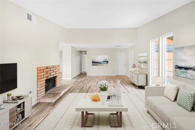 Detail Gallery Image 3 of 20 For 521 W Avenue J14, Lancaster,  CA 93534 - 3 Beds | 2 Baths