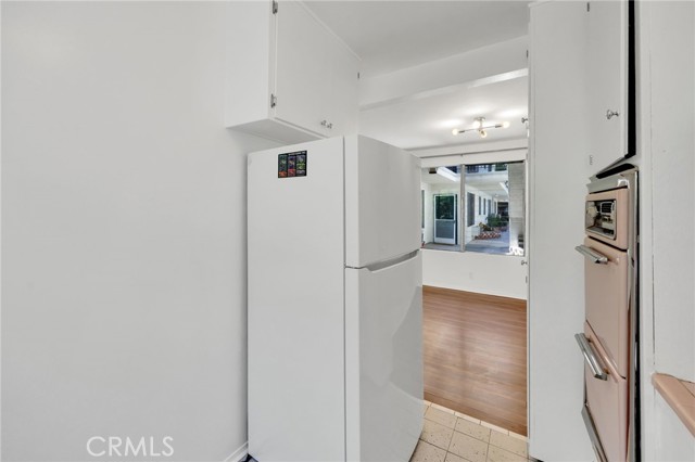 1234 N Laurel Avenue, West Hollywood CA: https://media.crmls.org/medias/f156cda7-36d2-4a1e-99ae-6c44c66b3523.jpg