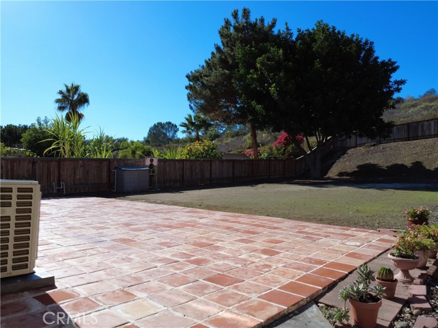 9288 Pipilo Street, San Diego CA: https://media.crmls.org/medias/f156df9a-6516-4ec4-83af-9b50217ab41c.jpg