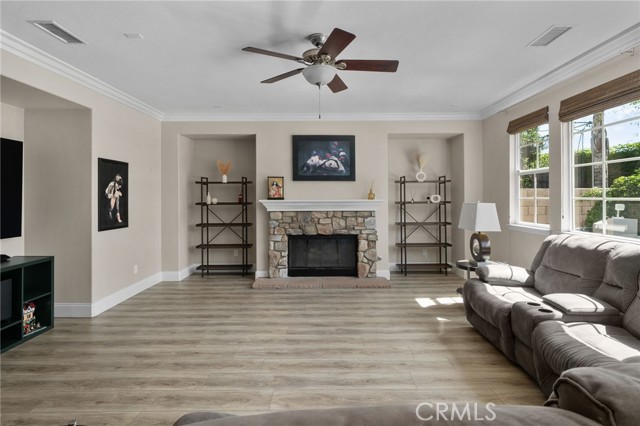 Detail Gallery Image 8 of 50 For 14215 Rolling Stream Pl, Corona,  CA 92880 - 4 Beds | 2/1 Baths
