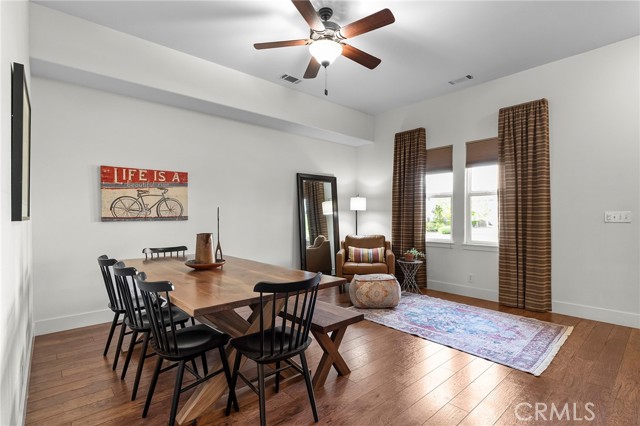 Detail Gallery Image 20 of 41 For 2227 Hutchinson St, Chico,  CA 95928 - 3 Beds | 2/1 Baths