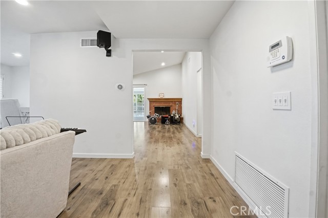 Detail Gallery Image 8 of 42 For 6320 Fairlynn, Yorba Linda,  CA 92886 - 3 Beds | 2 Baths