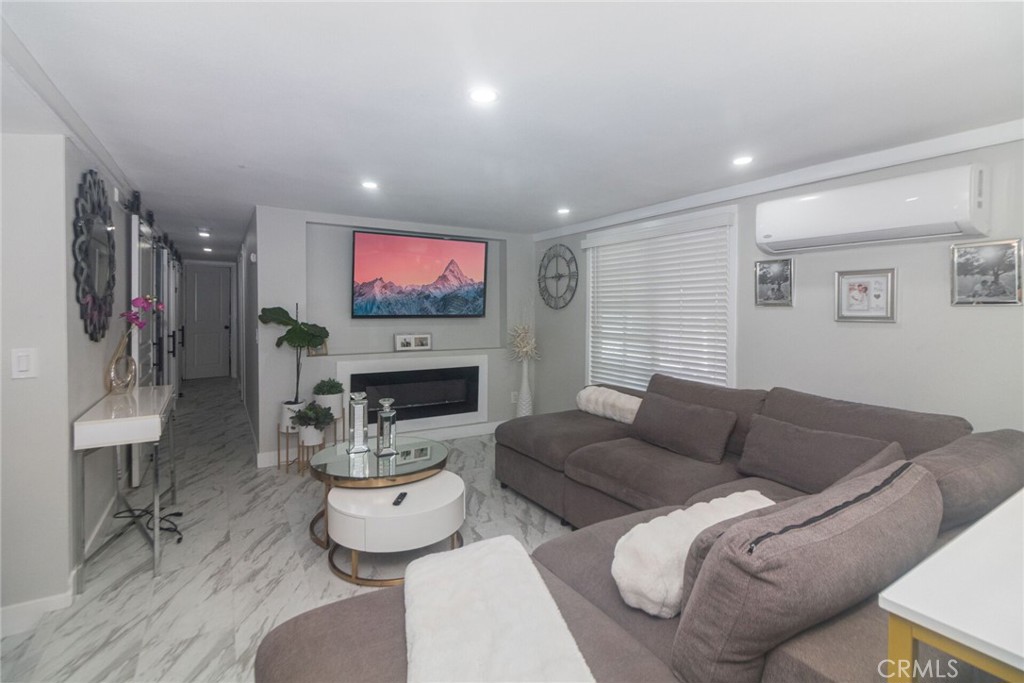 MLS #IV25257879 image #8