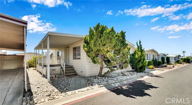 200 San Bernardino, Rialto CA: https://media.crmls.org/medias/f158ed13-8810-495e-ac9d-43ae8fde5643.jpg