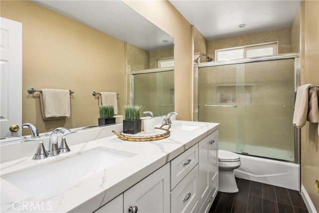 Detail Gallery Image 41 of 44 For 22 Hunter, Irvine,  CA 92620 - 4 Beds | 3 Baths