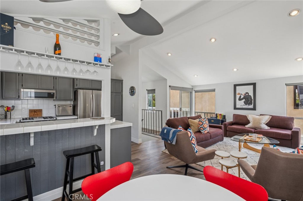 F159b75e 80f9 4543 Ae6b 06bcbdd044ae