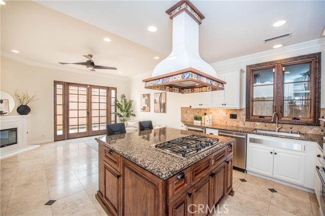 Detail Gallery Image 9 of 62 For 316 6th, Huntington Beach,  CA 92648 - 3 Beds | 3/1 Baths