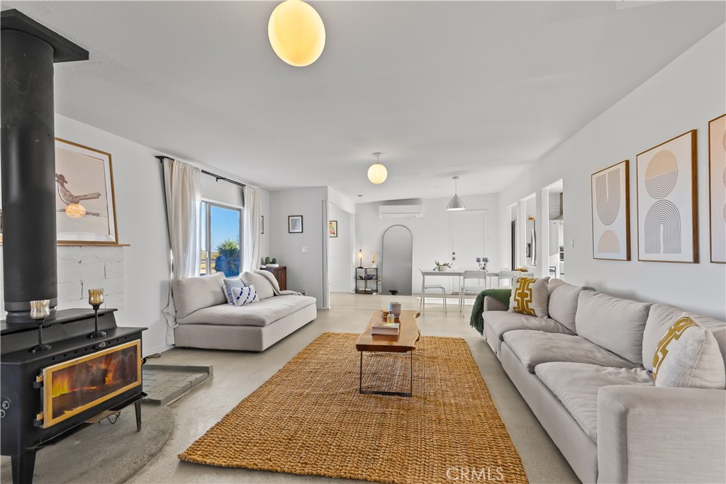 MLS #IV25262213 image #8