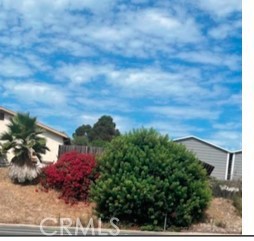 615 North Avenue, Vista CA: https://media.crmls.org/medias/f15bcbd4-734b-409a-b4ee-2b91046da635.jpg