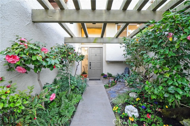 11 Cottonwood Circle, Rolling Hills Estates, California 90274, 3 Bedrooms Bedrooms, ,3 BathroomsBathrooms,Residential,Sold,Cottonwood,SB22013673