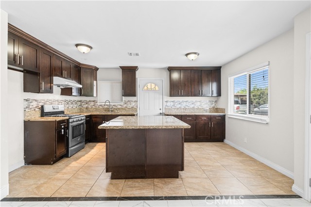 Detail Gallery Image 6 of 19 For 11326 Ranchito St, El Monte,  CA 91732 - 3 Beds | 2 Baths