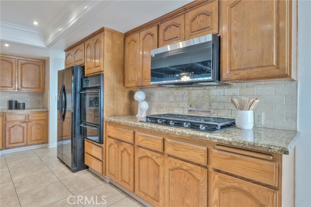 Image 8 of 36 For 22908 Ladeene