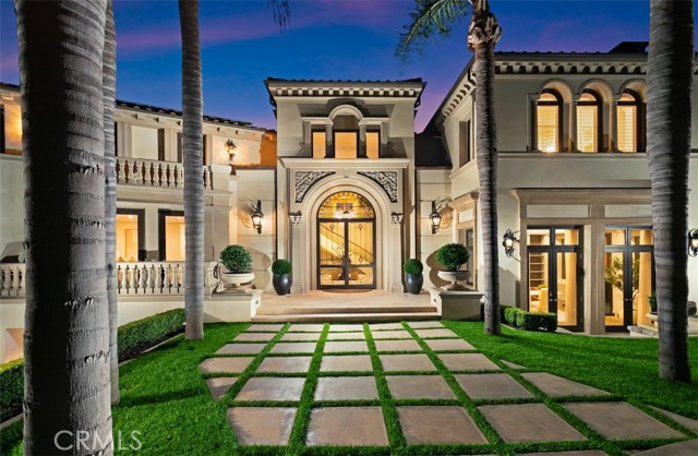 Detail Gallery Image 4 of 66 For 22 Pelican Crest Dr, Newport Coast,  CA 92657 - 5 Beds | 7/1 Baths