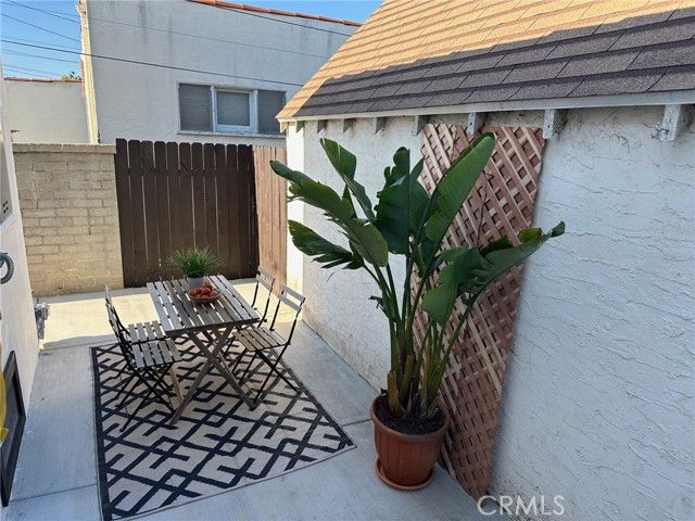 Detail Gallery Image 12 of 12 For 2209 W Glendon Way, Alhambra,  CA 91803 - 2 Beds | 1 Baths