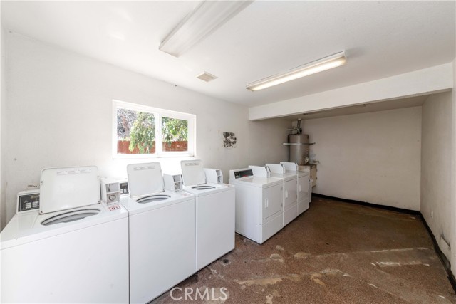 188 Lincoln Avenue, El Cajon, California 92020, 2 Bedrooms Bedrooms, ,2 BathroomsBathrooms,Residential,For Sale,Lincoln Avenue,DW24074051