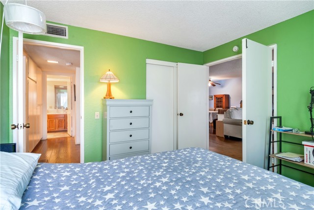 242 E Fern Avenue, Redlands CA: https://media.crmls.org/medias/f15e7ce6-5c25-46e7-9ea8-bf9c569f3674.jpg