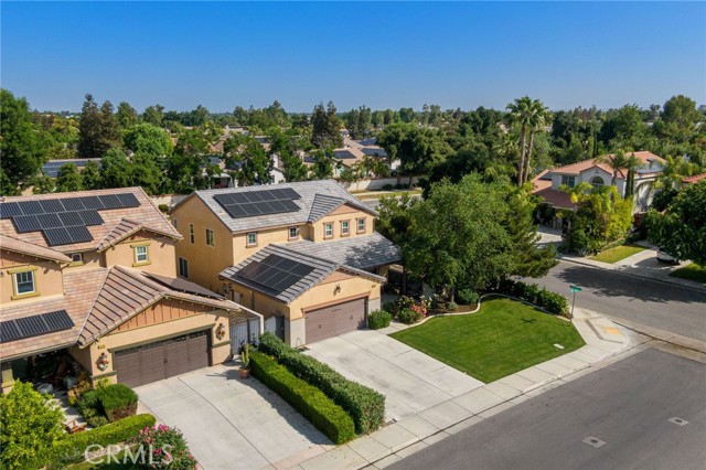 12200 White Rapids Way, Bakersfield CA: https://media.crmls.org/medias/f15f162e-8e36-4fca-8fad-bbc3667c85d4.jpg