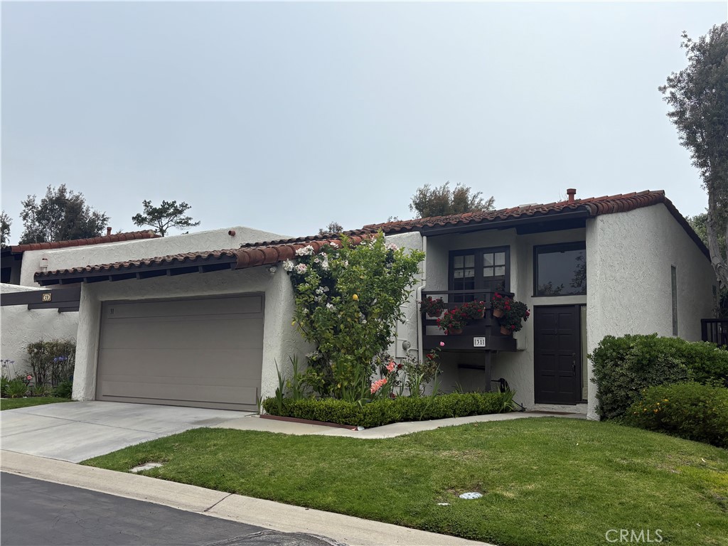 31 Aspen Way Rolling Hills Estates, CA 90274