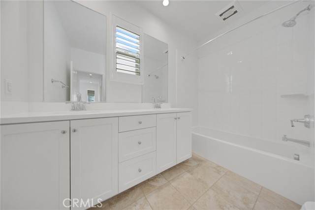 Detail Gallery Image 31 of 60 For 126 Gulfstream, Irvine,  CA 92620 - 3 Beds | 2/1 Baths