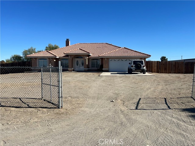 Detail Gallery Image 2 of 2 For 11617 Wagon Train Rd, Phelan,  CA 92371 - 4 Beds | 3 Baths