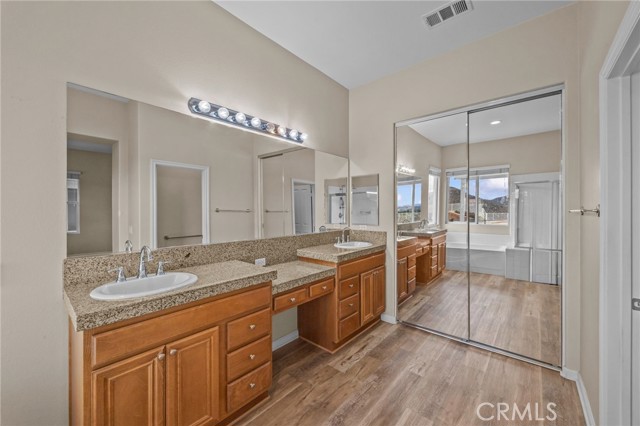 Detail Gallery Image 29 of 54 For 101 via De La Valle, Lake Elsinore,  CA 92532 - 4 Beds | 2/1 Baths