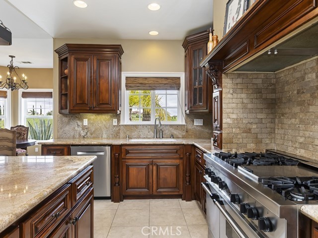 Detail Gallery Image 29 of 70 For 36090 Monte De Oro Rd, Temecula,  CA 92592 - 6 Beds | 5 Baths
