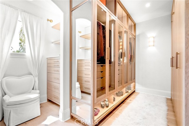 23477 Park Colombo, Calabasas CA: https://media.crmls.org/medias/f161aac6-d9ba-4528-9808-ece534b15bb8.jpg