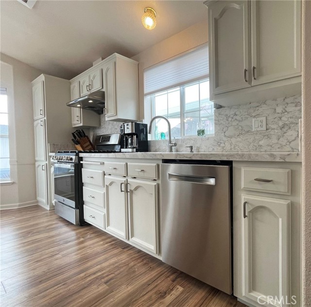 Detail Gallery Image 13 of 29 For 1537 White Pine #48,  Morro Bay,  CA 93442 - 3 Beds | 2 Baths