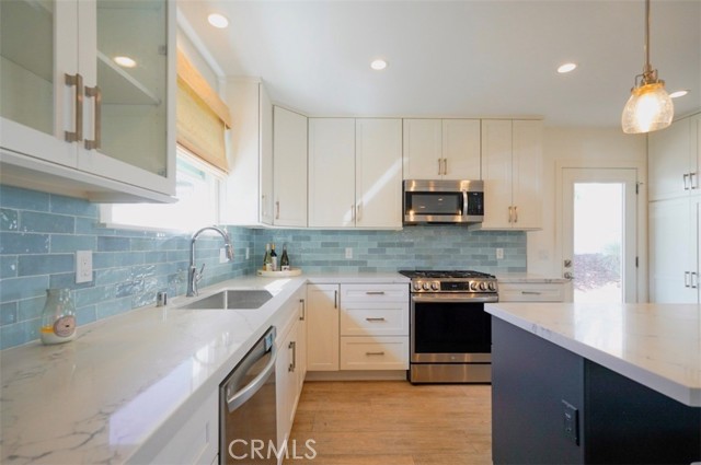 5539 Bayridge photo 21