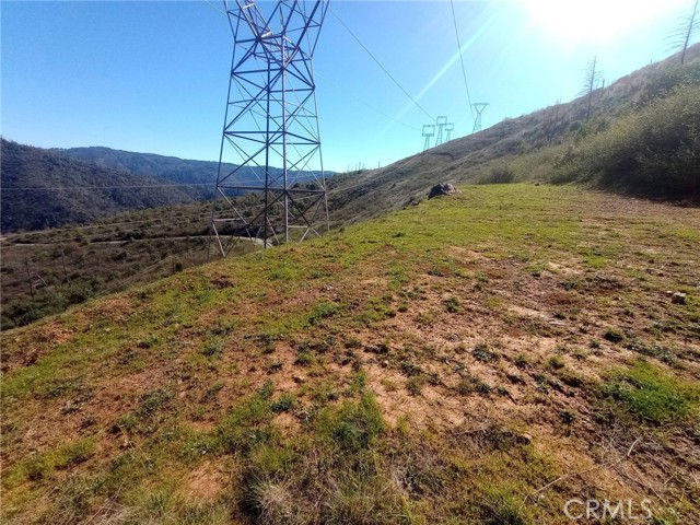 Image 18 of 33 For 0 Bardees Bar