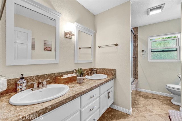 Detail Gallery Image 28 of 51 For 24541 Gardenstone Lane, West Hills,  CA 91307 - 3 Beds | 3 Baths