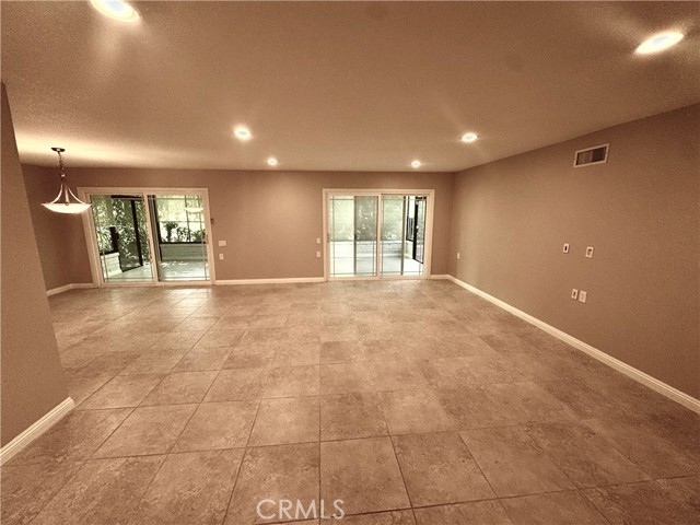 Detail Gallery Image 6 of 28 For 5260 Duenas, Laguna Woods,  CA 92637 - 3 Beds | 2 Baths