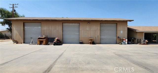 Detail Gallery Image 10 of 50 For 690 Riviera Dr, Blythe,  CA 92225 - 5 Beds | 4 Baths
