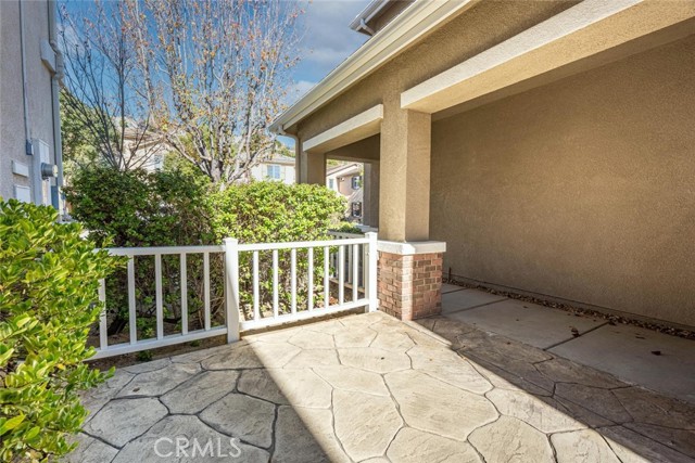 Detail Gallery Image 4 of 49 For 24142 Tango Dr, Valencia,  CA 91354 - 4 Beds | 2/1 Baths