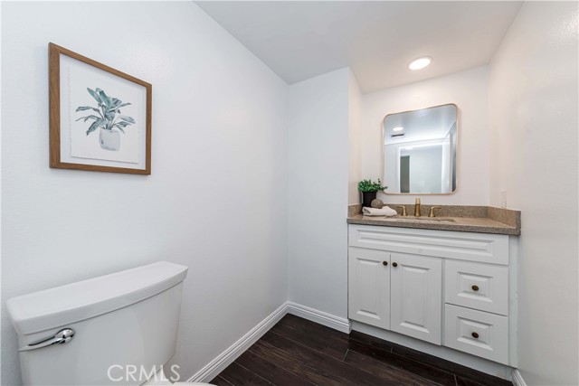 Detail Gallery Image 8 of 37 For 2366 Applewood Cir #47,  Fullerton,  CA 92833 - 3 Beds | 2/1 Baths