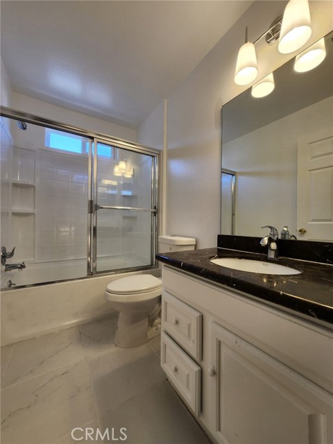 Detail Gallery Image 19 of 34 For 13801 Hoyt St #115,  Pacoima,  CA 91331 - 4 Beds | 4 Baths