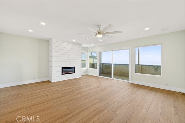 Front Image Thumbnail for CRPW26072118