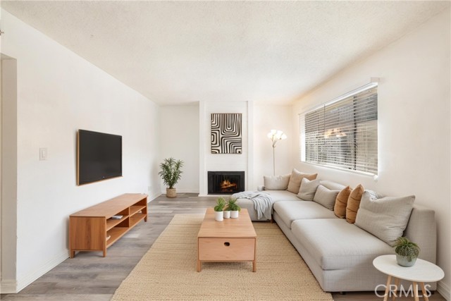 Detail Gallery Image 1 of 26 For 8505 Columbus Ave #217,  North Hills,  CA 91343 - 2 Beds | 2 Baths