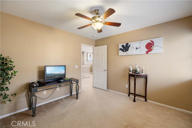 39243 Nicole Drive, Palmdale CA: https://media.crmls.org/medias/f167e8f8-9565-47ef-9405-90bf6612949c.jpg