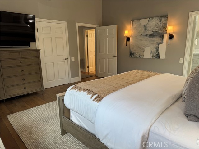 1935 Port Bishop, Newport Beach CA: https://media.crmls.org/medias/f168c857-4d7c-4cda-9c71-8b8160deb048.jpg