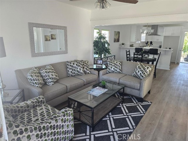 Image 5 of 15 For 5106 Gramercy Place