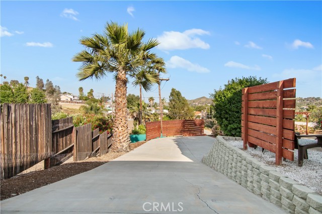 Detail Gallery Image 51 of 67 For 23101 Compass Dr, Canyon Lake,  CA 92587 - 3 Beds | 2/1 Baths