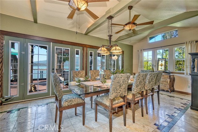 Detail Gallery Image 9 of 58 For 10195 E Highway 20, Clearlake Oaks,  CA 95423 - 4 Beds | 5 Baths