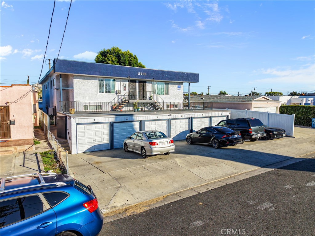 SingleFamilyResidence at 11626 Cedar Avenue
