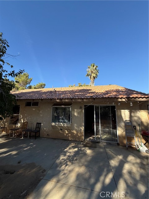 Detail Gallery Image 2 of 7 For 3160 Crowne Dr, Palmdale,  CA 92551 - 4 Beds | 2 Baths